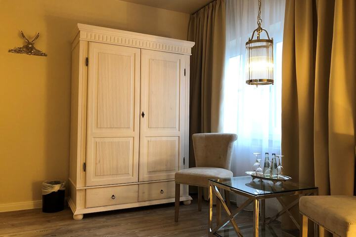 Room 30 of 70