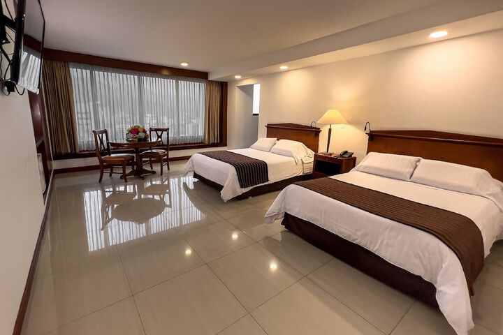 Room 16 of 53