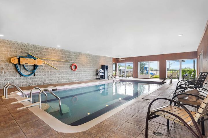 Pools & Facilities