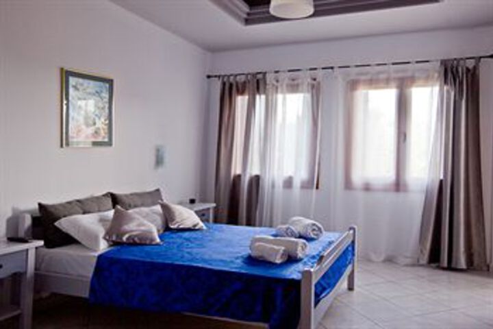 Room 50 of 68