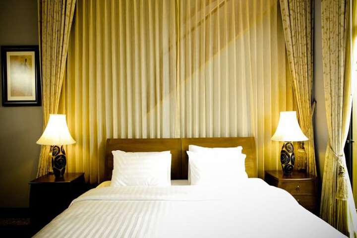 Room 21 of 119
