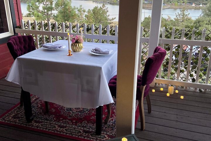 Couples dining