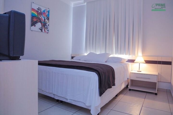 Room 3 of 45