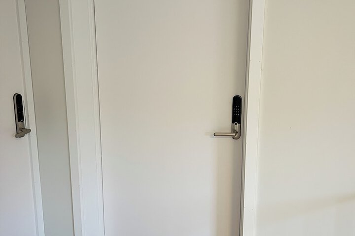 Room 85 of 159