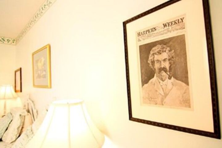 Room 46 of 99