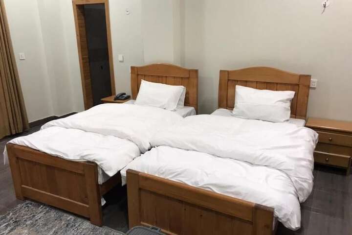 Room 5 of 35