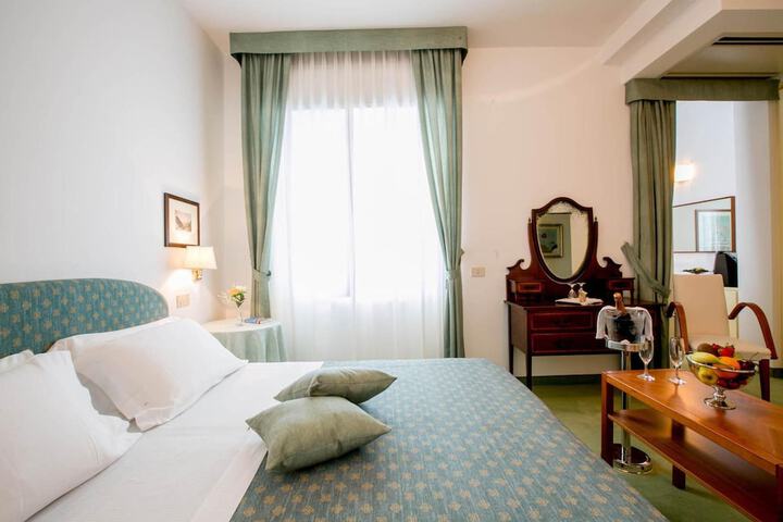 Room 10 of 59