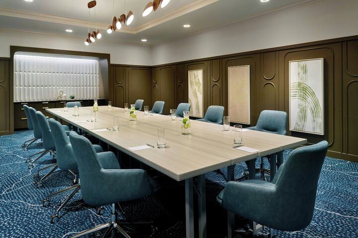 Meeting facility