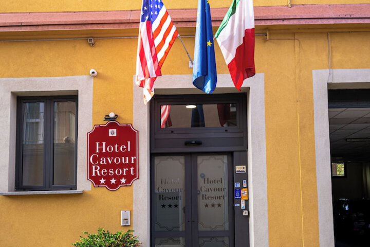 Hotel 52 of 55