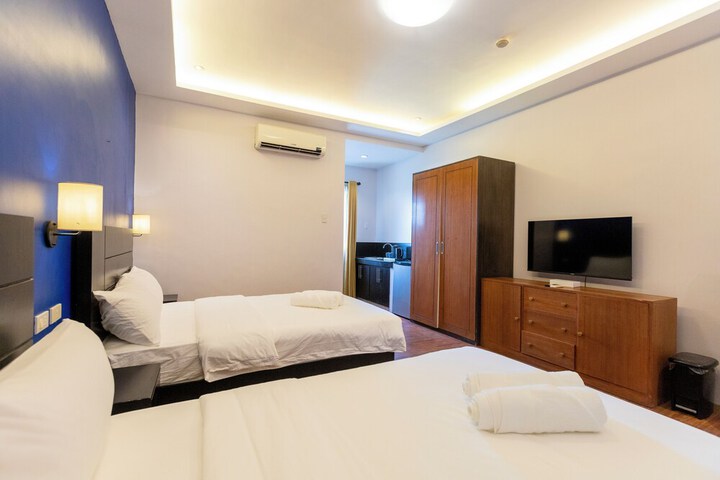 Room 9 of 44