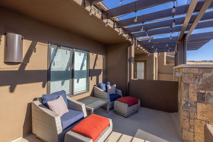 Terrace/Patio 22 of 45