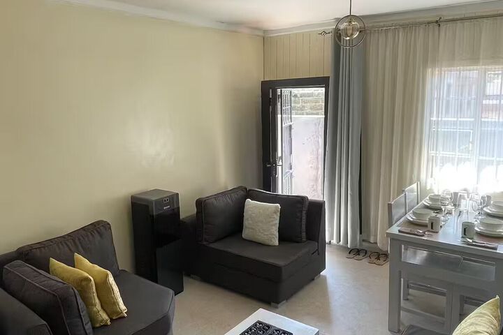 Room 14 of 25