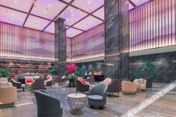 Hotel Interior 15 of 40
