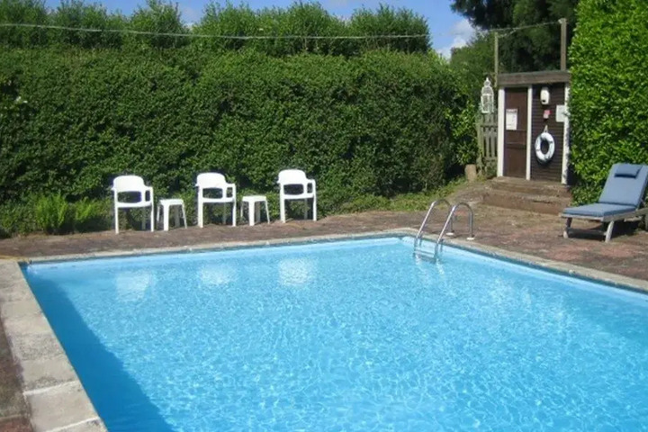 Photo 8