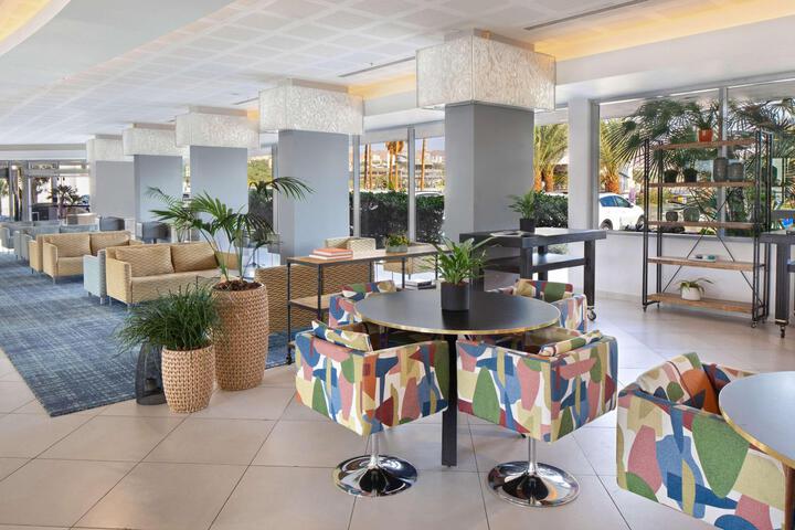 Hotel Interior 130 of 147