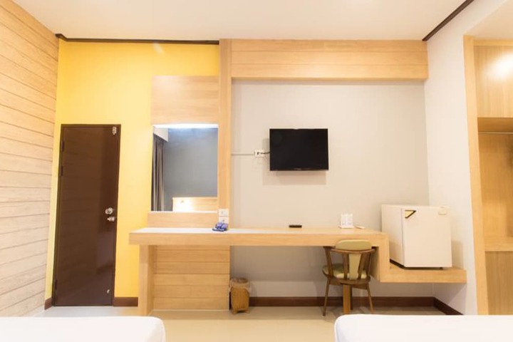 Room amenity