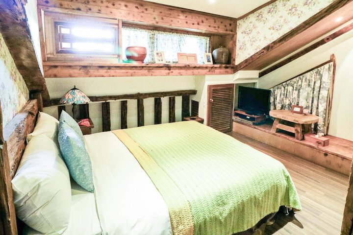 Room 22 of 128