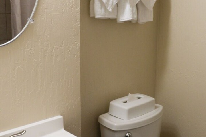 Room 7 of 26