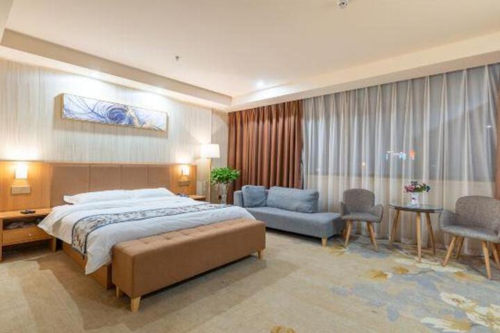 Linkong Hotel