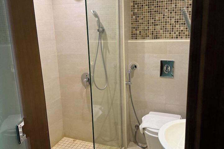 Room 15 of 20