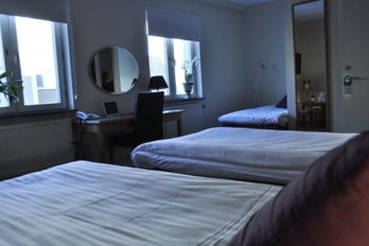 Room 45 of 82