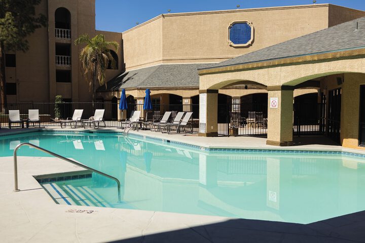Pool Hotel