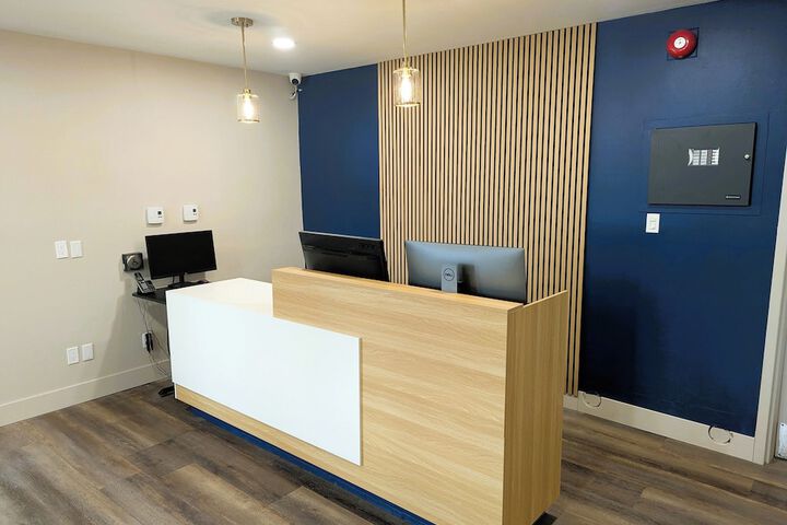 Concierge desk