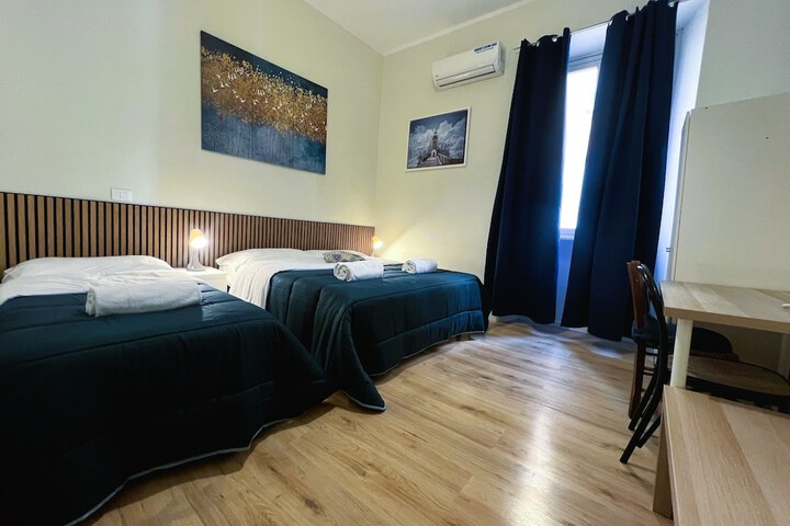 Room 10 of 53