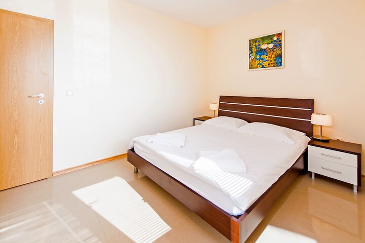 Room 5 of 46