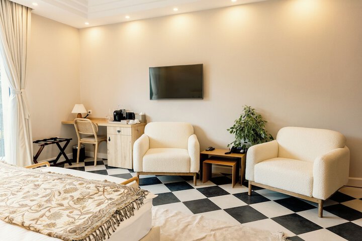 Room 14 of 67