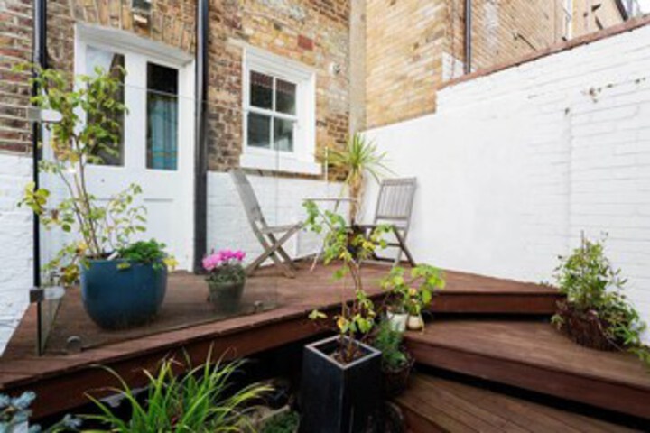 Terrace/Patio 12 of 13