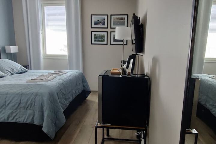 Room 8 of 31