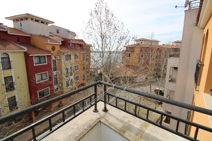 Terrace/Patio 175 of 177