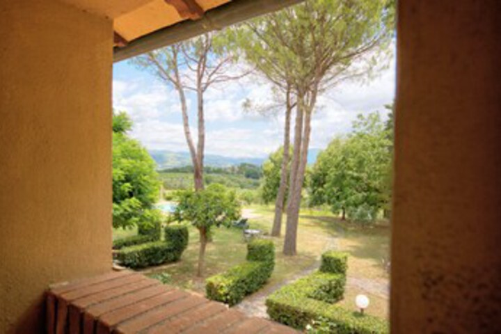 Terrace/Patio 5 of 51