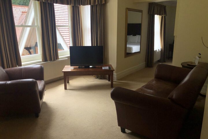 Room 11 of 64