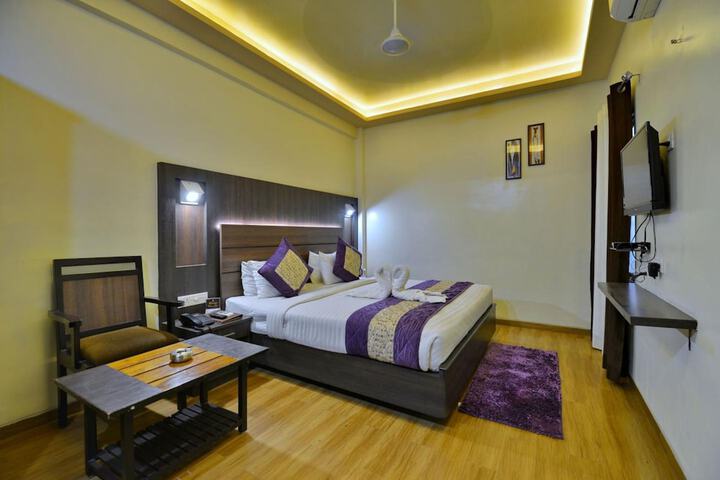 Room 7 of 35