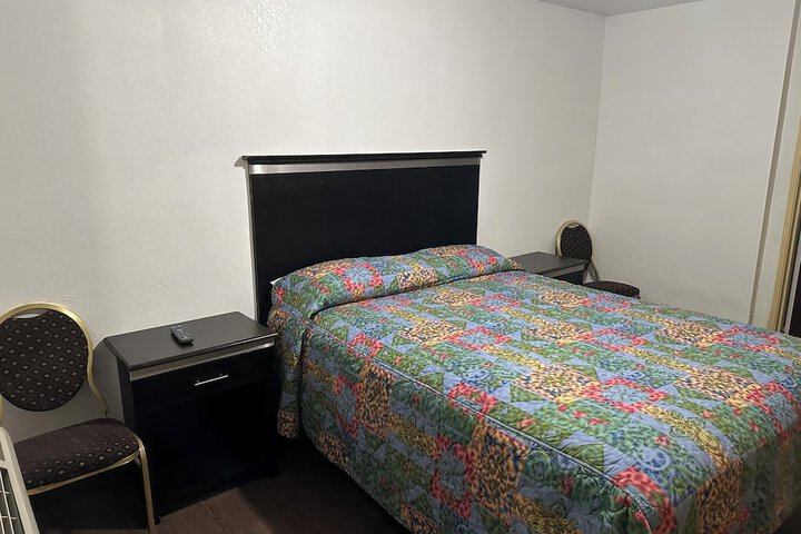 Room 7 of 20