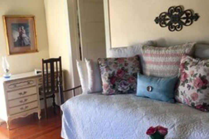 Room 5 of 54