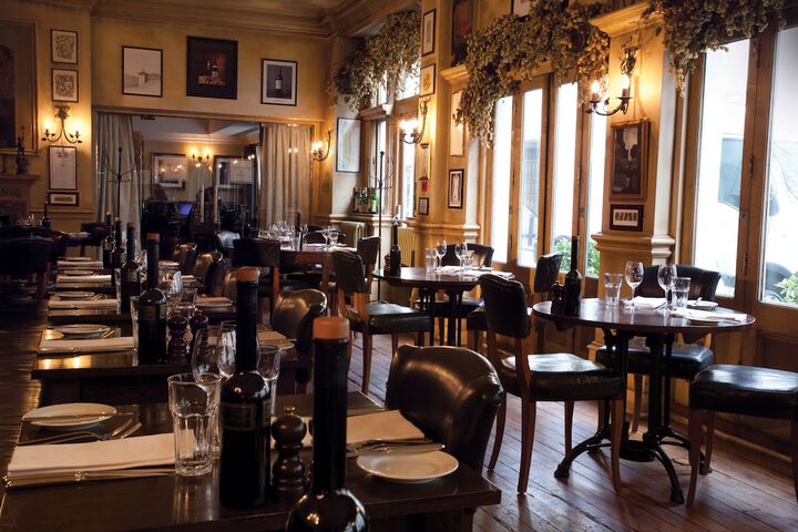 Dining 43 of 75