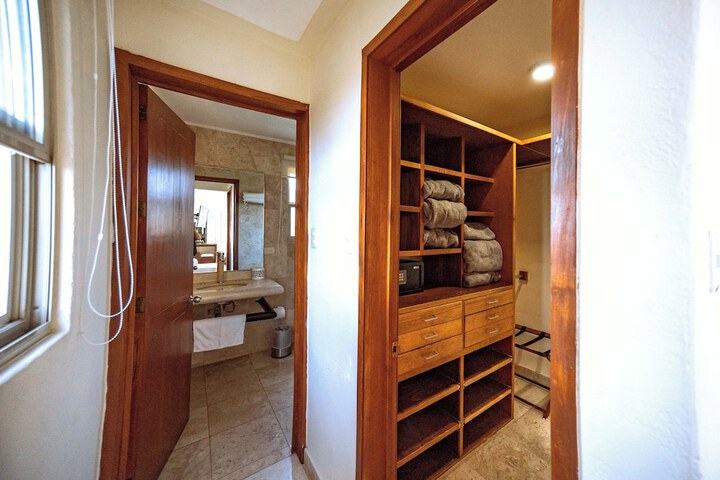 Room 26 of 59