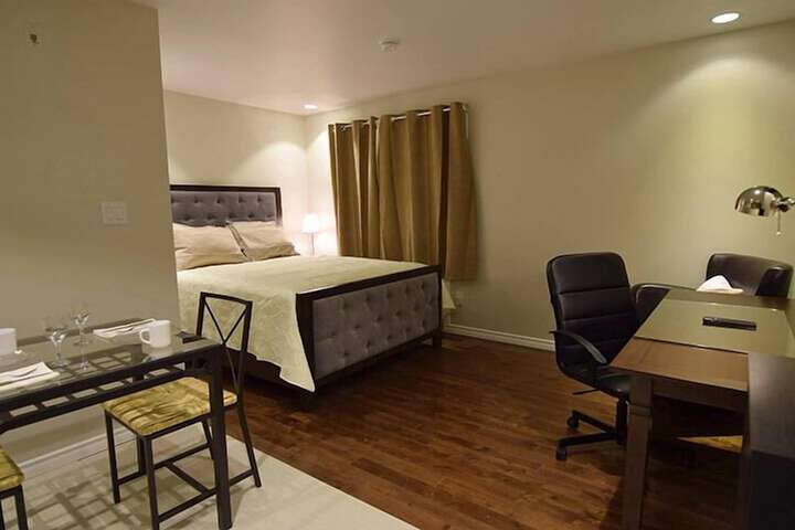 Room 9 of 41