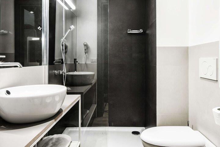 Room 25 of 57