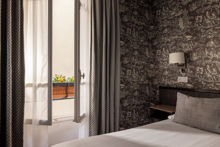 Room 20 of 51