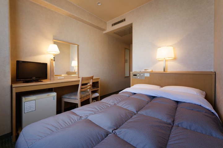 Room 4 of 26