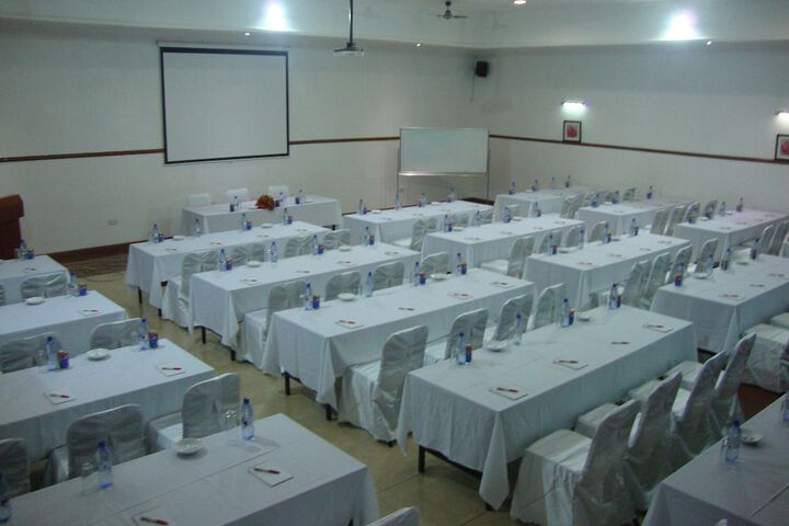 Ballroom/Hall 45 of 71