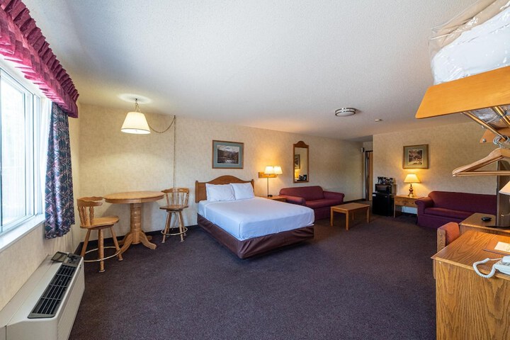 Room 16 of 30