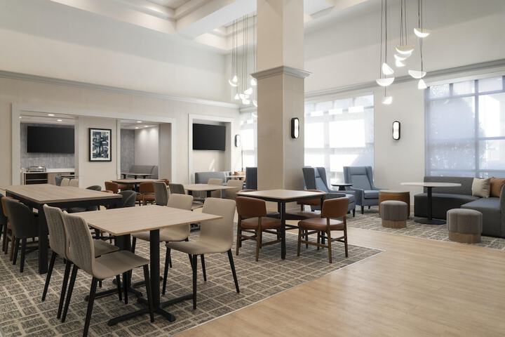 Guest Lobby
