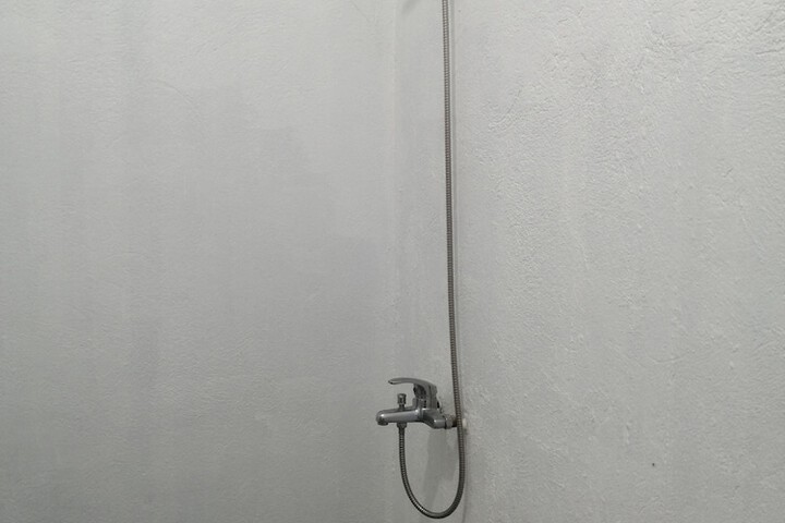 Room 74 of 102