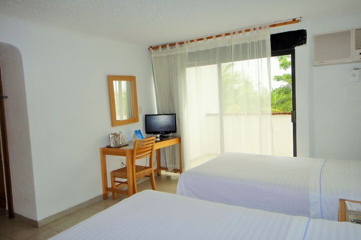 Room 8 of 31