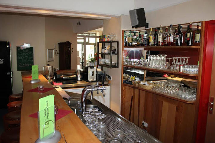 General 2 of 10